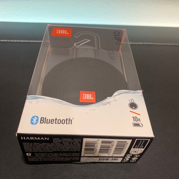 BNIB JBL Clip 3 Waterproof Wireless Portable Bluetooth Speaker Black - Picture 2 of 7